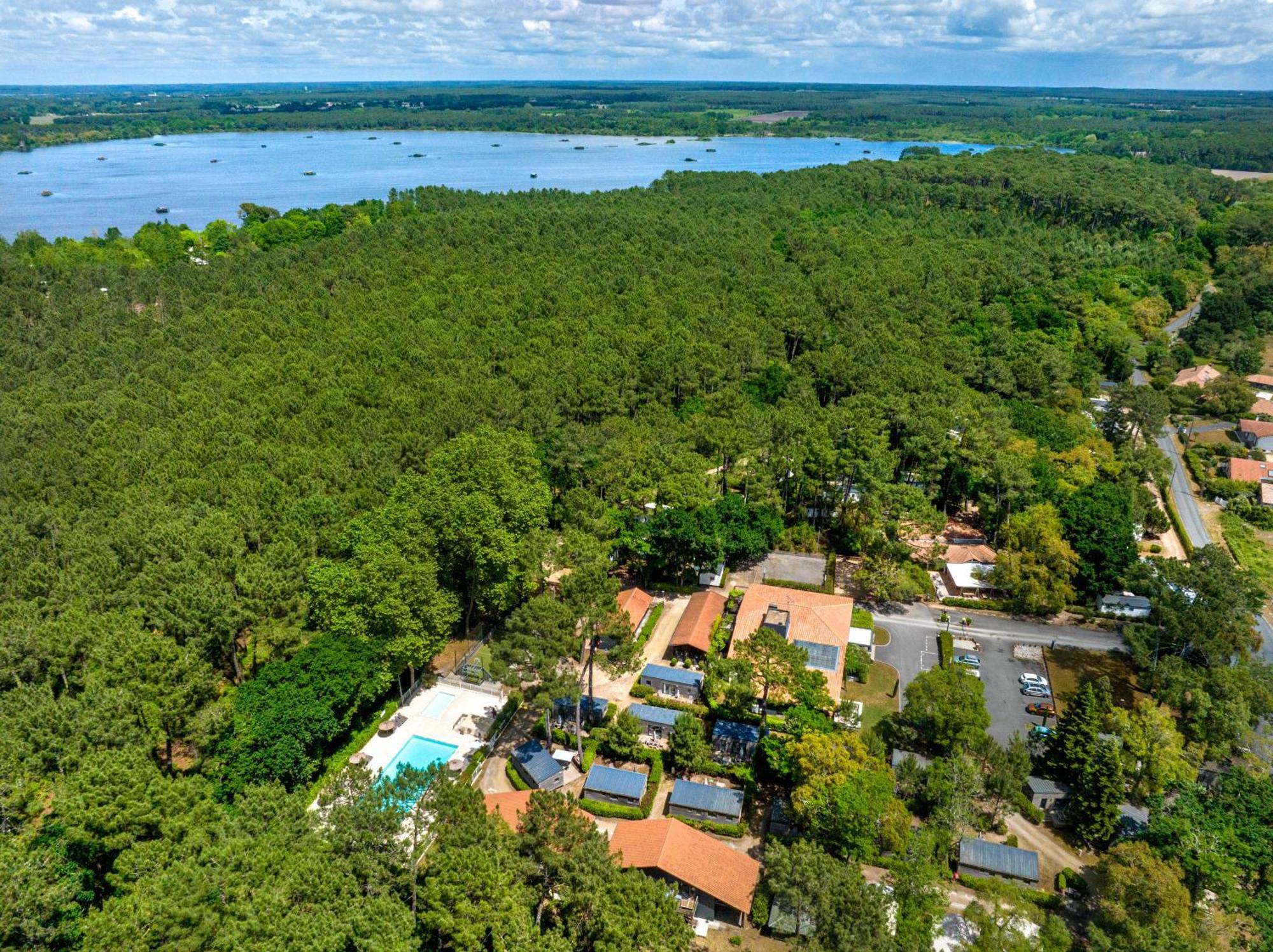 Camping-Village Vacances Les Deux Etangs Сеньосс Екстер'єр фото