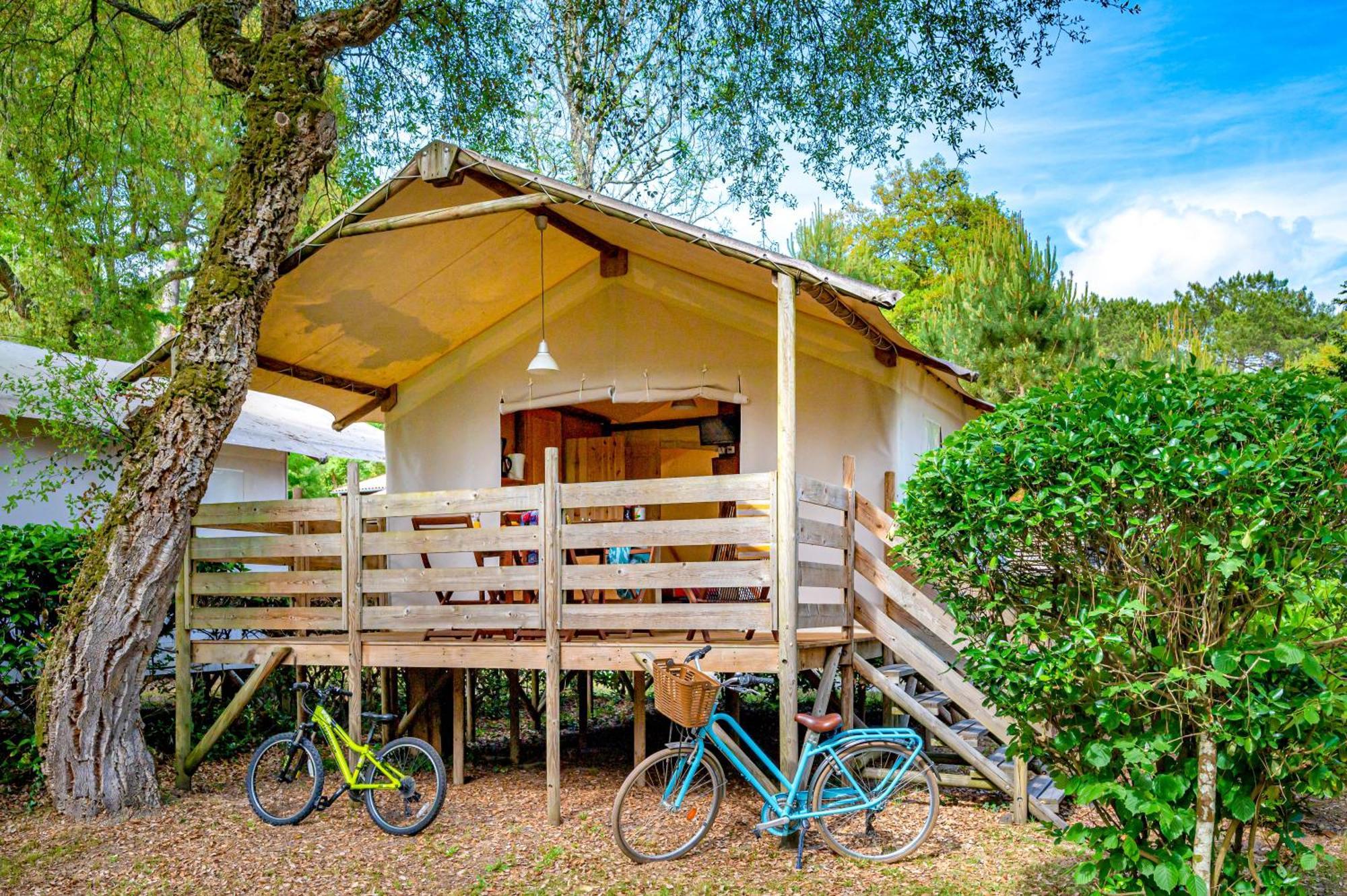 Camping-Village Vacances Les Deux Etangs Сеньосс Номер фото